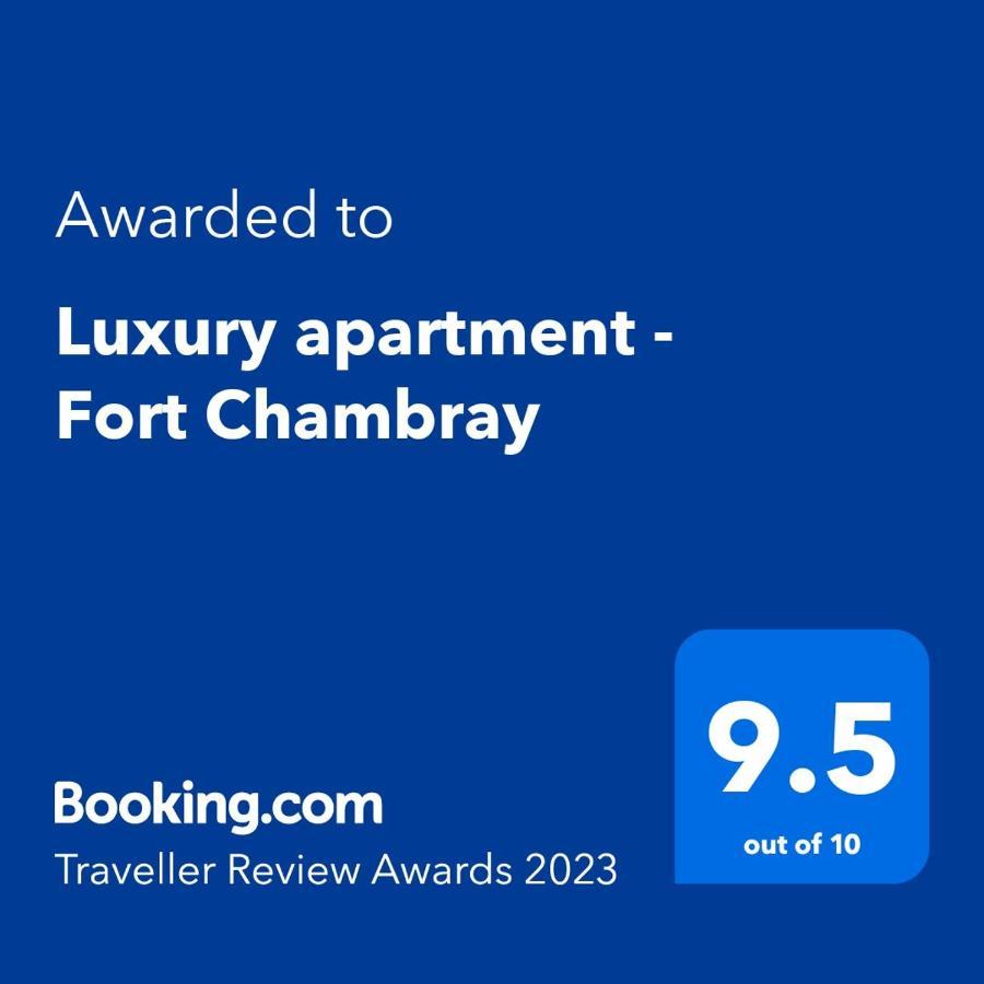 Luxury Apartment - Fort Chambray アインシーレム エクステリア 写真