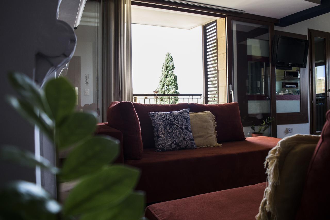 Luxury Apartment - Fort Chambray アインシーレム エクステリア 写真